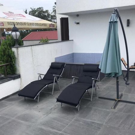 Aparthotel Family Ureki Exterior photo